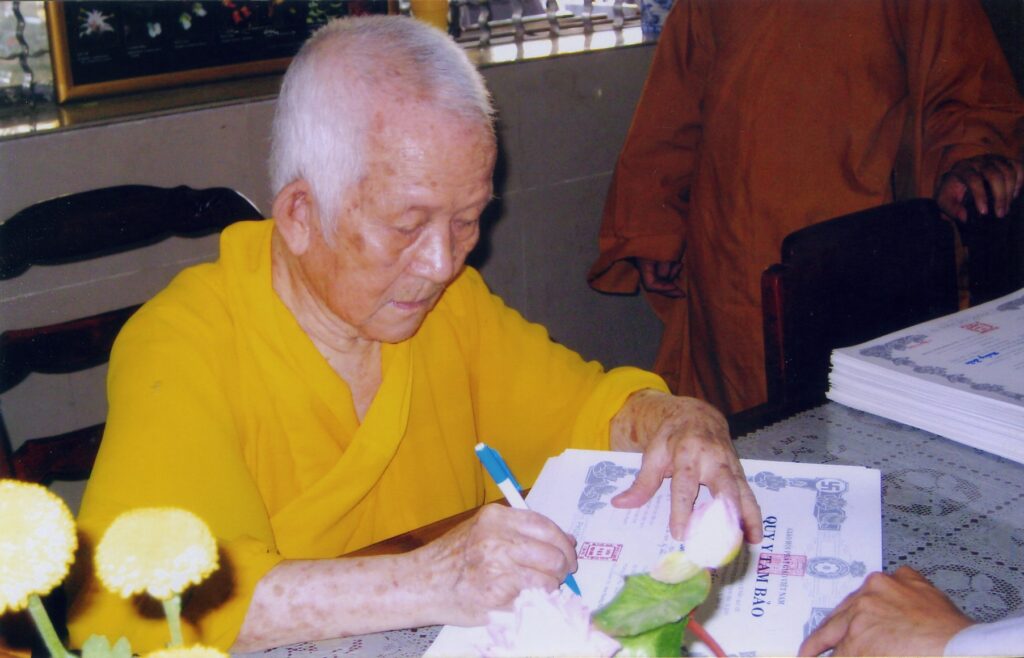 NGÒI BÚT GIẢI THOÁT